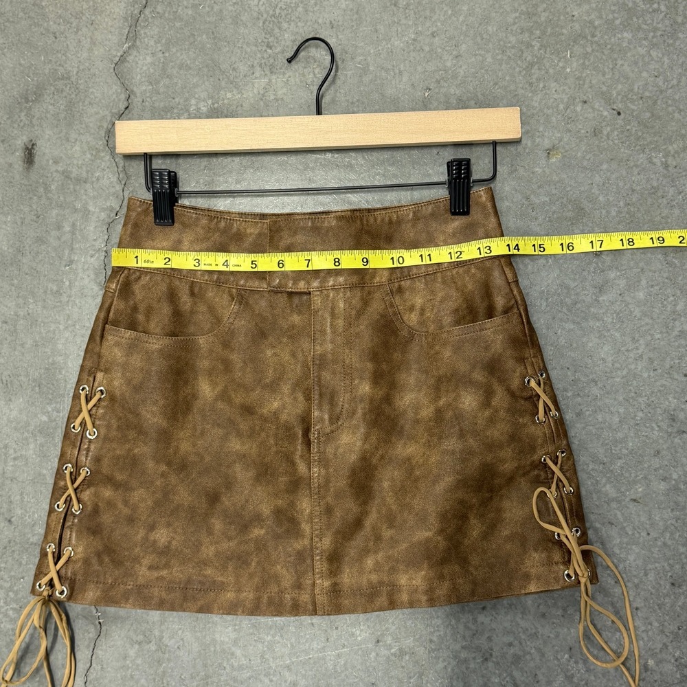 Princess Polly Brown Ceejay Lace-Up Faux Leather Miniskirt Size 2 US - Picture 4 of 5